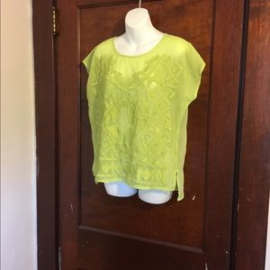 ❤️Romeo & Juliet Couture NWT Top.  Size M.